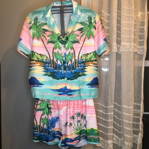 NWT Flying Tomato Hawaiian Shirt - Picture 3 of 6